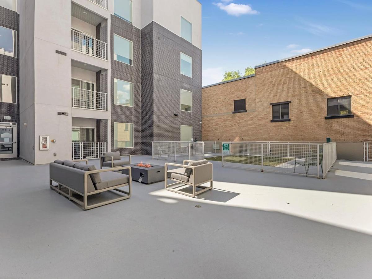 In Heart Of Slc - King Bed - Gym - Smart Tv